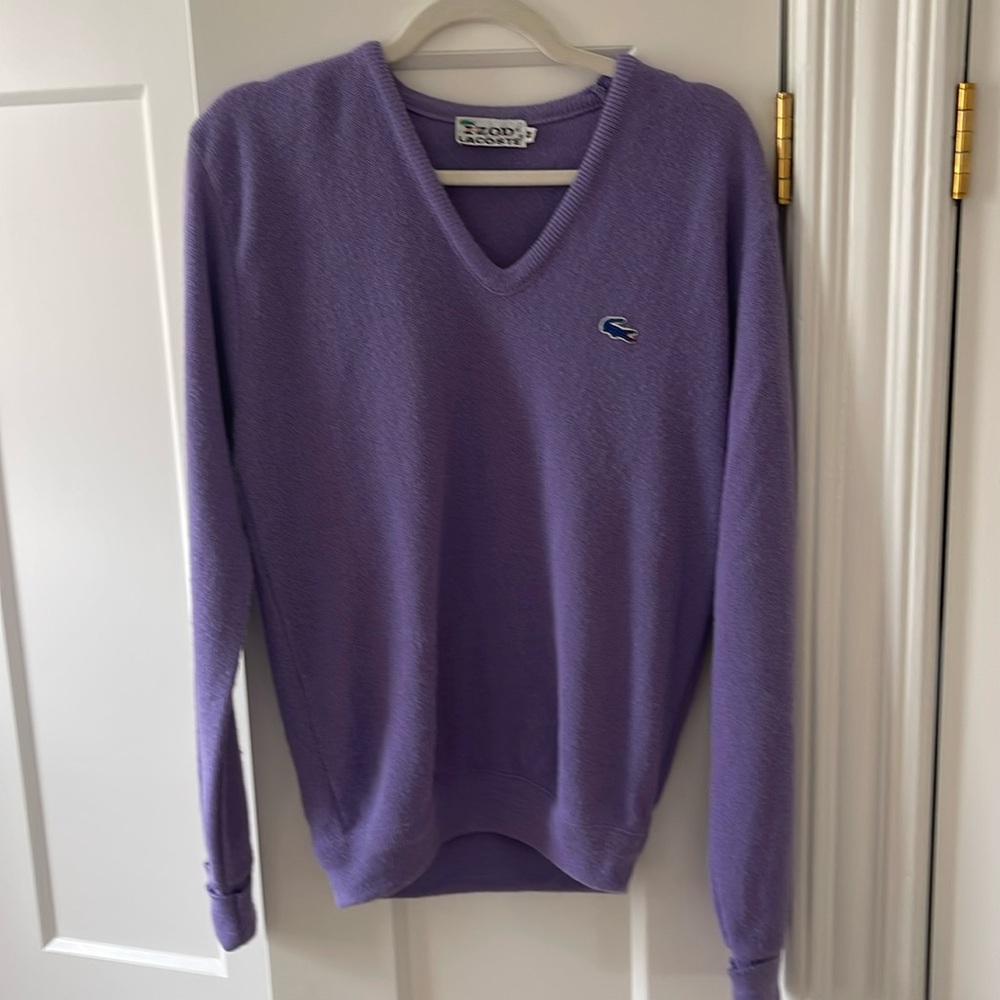 Vintage lavender Izod Lacoste v-neck sweater